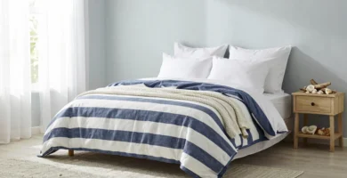17 Blue and White Bedding Ideas for Fresh Coastal Style