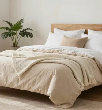 19 Beige and White Bedding Ideas for Warm Minimal Style